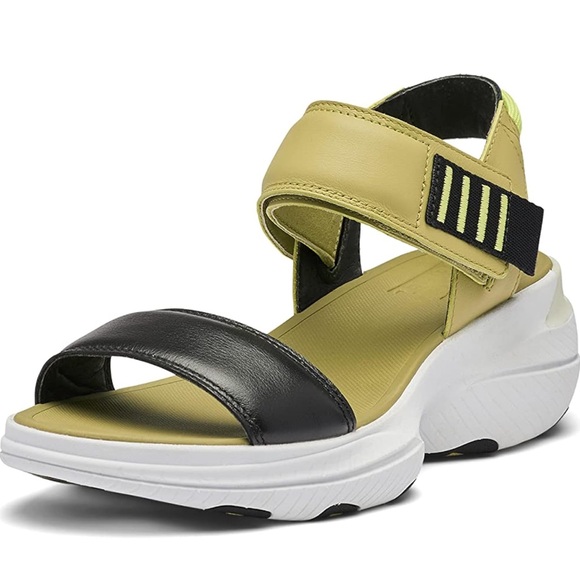 Sorel Explorer Blitz Stride Sandal - Picture 13 of 14